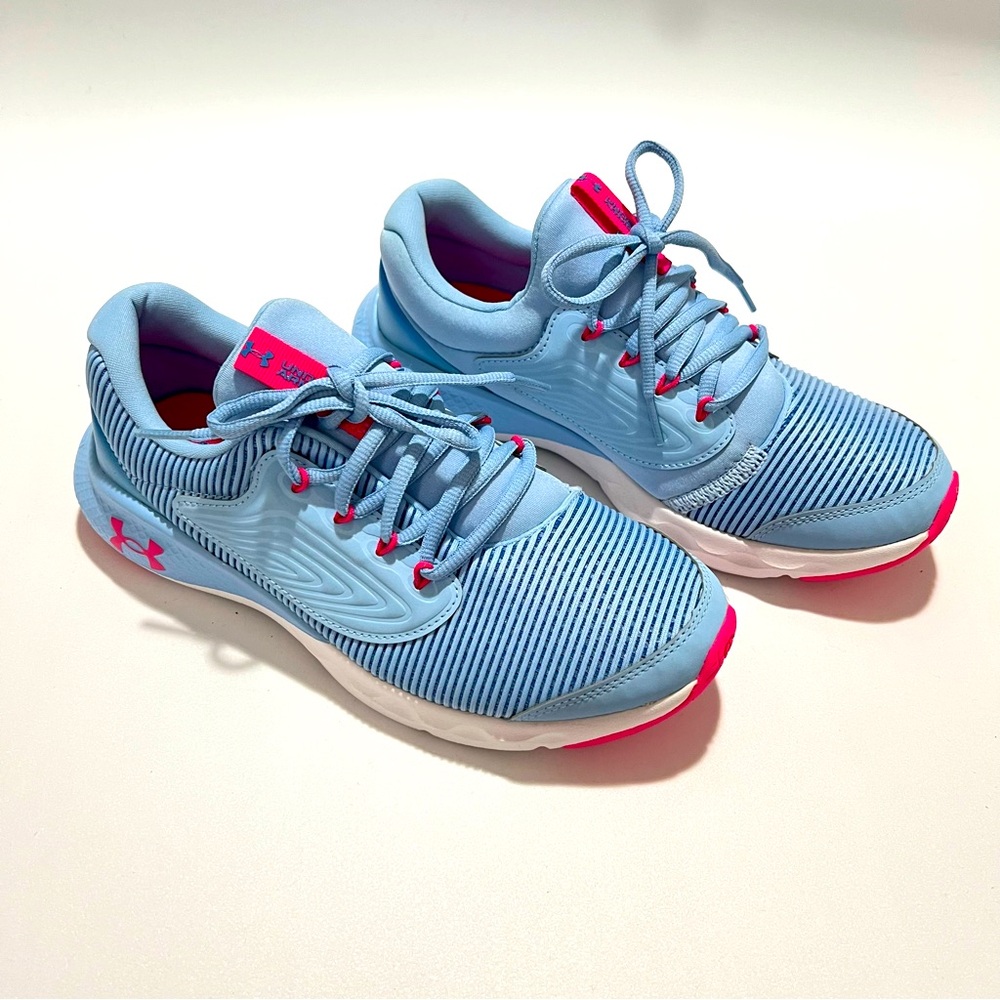Under Armour Charged Vantage 2 Sneakers.